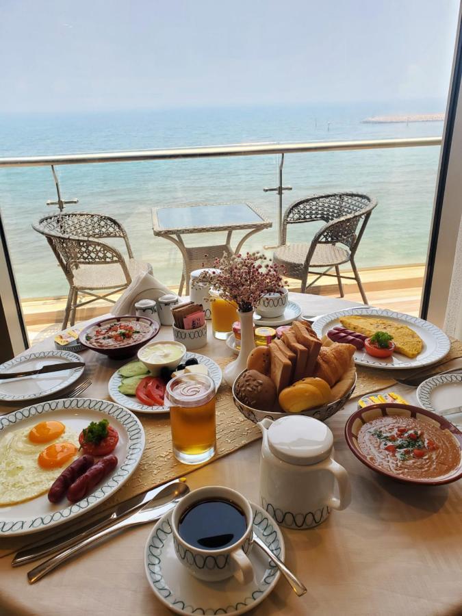 Al Kout Beach Hotel Кувейт Экстерьер фото