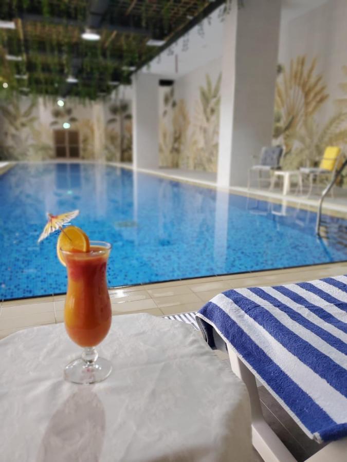 Al Kout Beach Hotel Кувейт Экстерьер фото